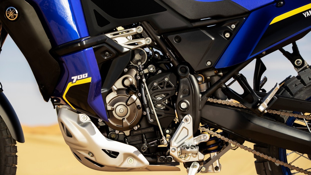 Detail image of Yamaha Tenere 700 World Raid in Blue Colourway, engine and bodywork