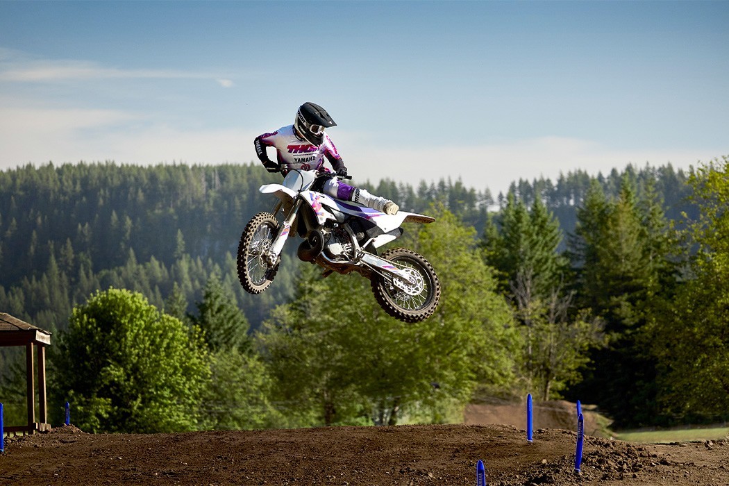 2024-Models Yamaha Galleries YZ250F-Anniversary gallery-action