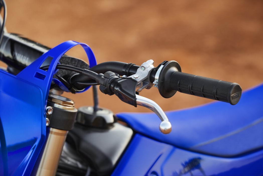 Detail image of Yamaha YZ125 two stroke in Blue colourway, handlebars