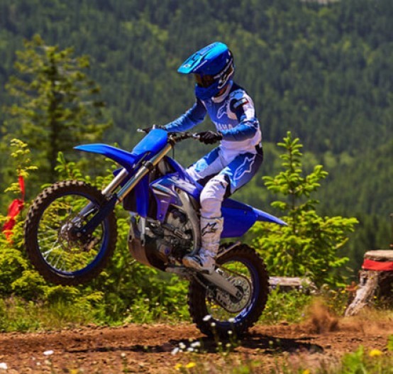 Action image of Yamaha YZ250FX 2025 in blue colourway available at Brisan Motorsports Islington