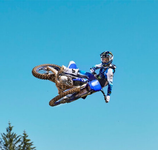 Action image of Yamaha YZ250F 2025 in blue colourway available at Brisan Motorsports Islington