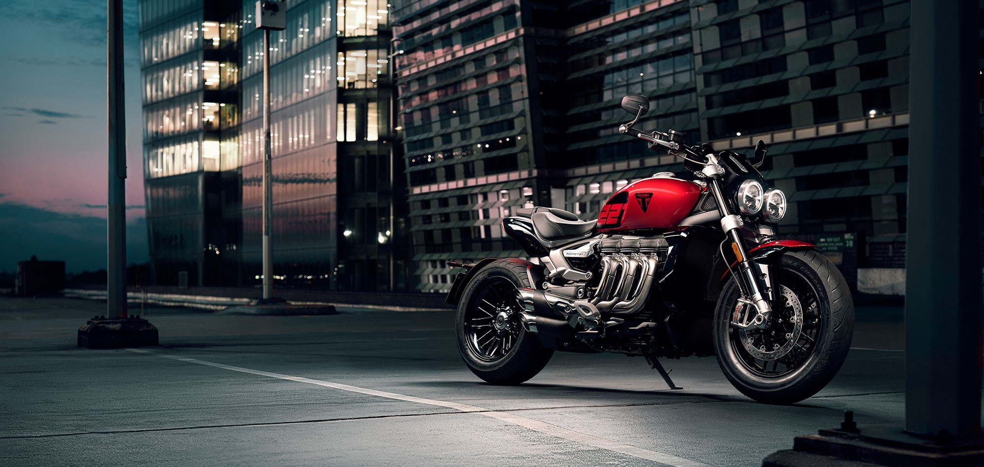 Static Image of Triumph Rocket 3 221 Edition in Red
