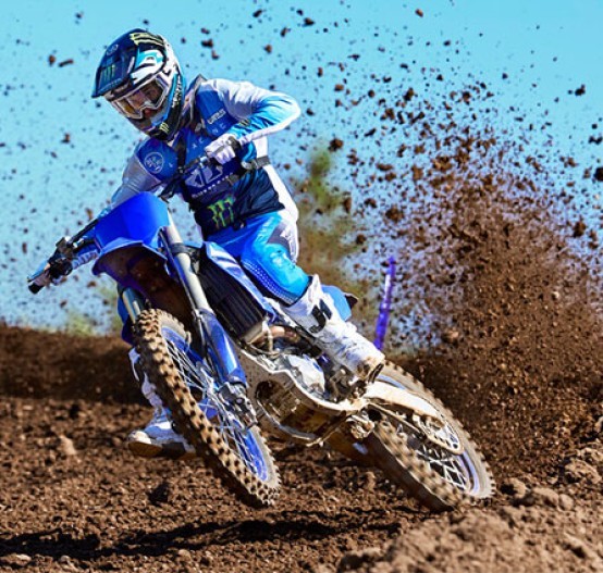 Action image of Yamaha YZ450F 2025 in blue colourway available at Brisan Motorsports Islington