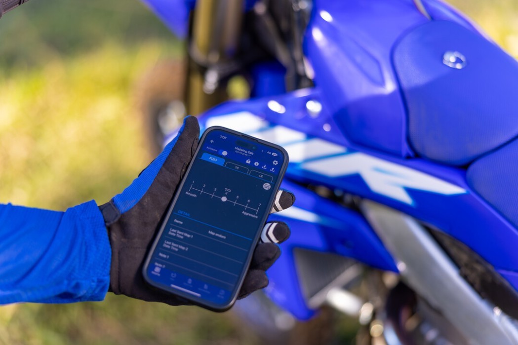 WR250F 2025 detail image of smartphone app