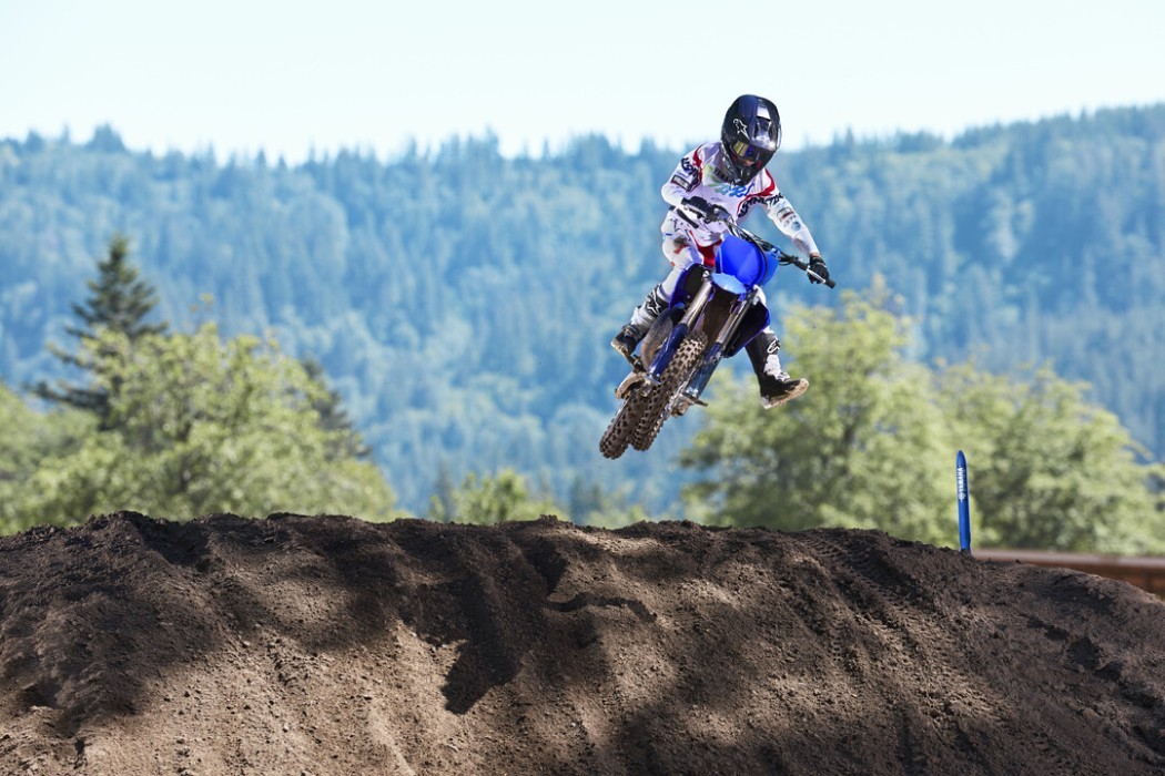 YZ85 2025 static image of motocross bike doing jump