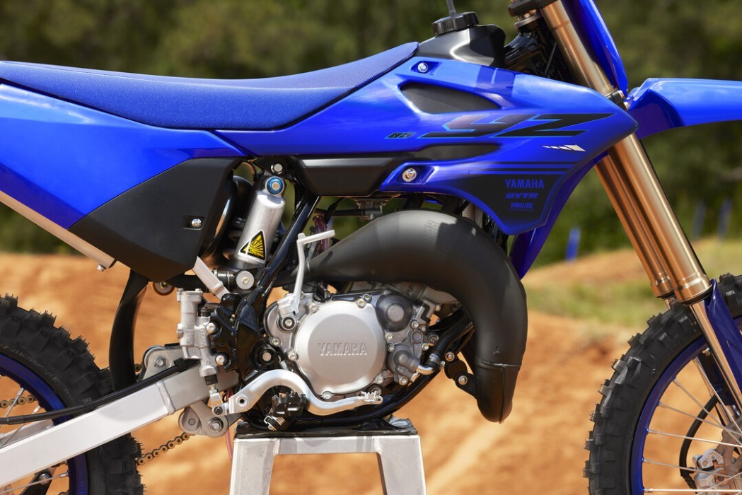 Detail image of Yamaha YZ85 two stroke in Blue colourway, engine