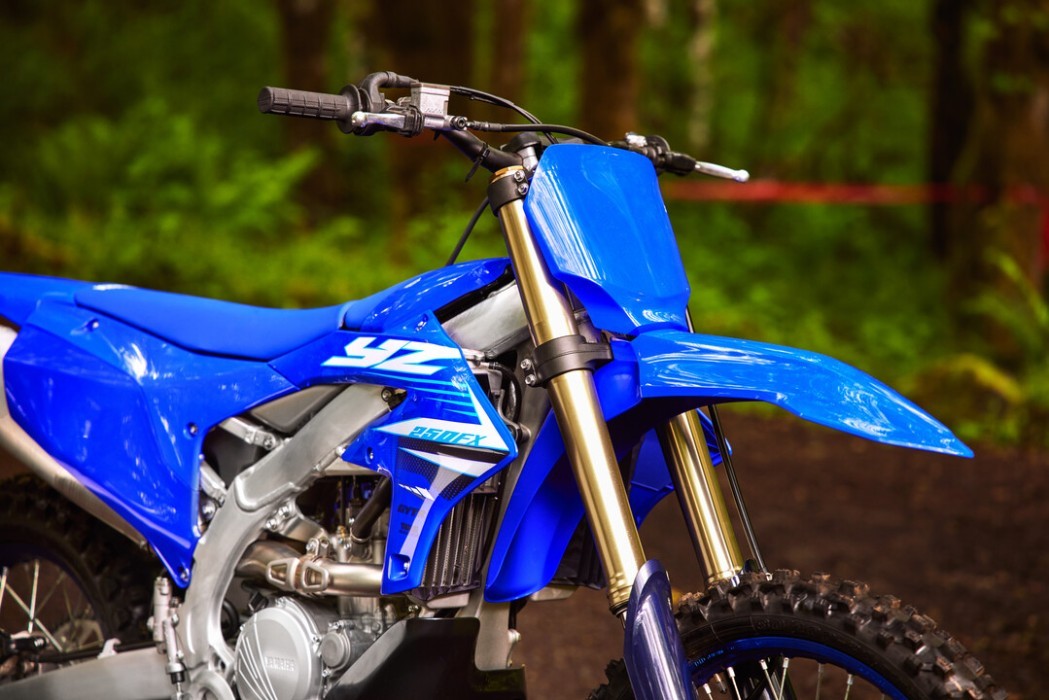 YZ250FX 2025 static image of enduro bike graphics